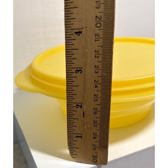 Tupperware Yellow Collapsible Bowl 700ml Capacity BPA-Free Plastic Made In USA - Picture 10 of 10